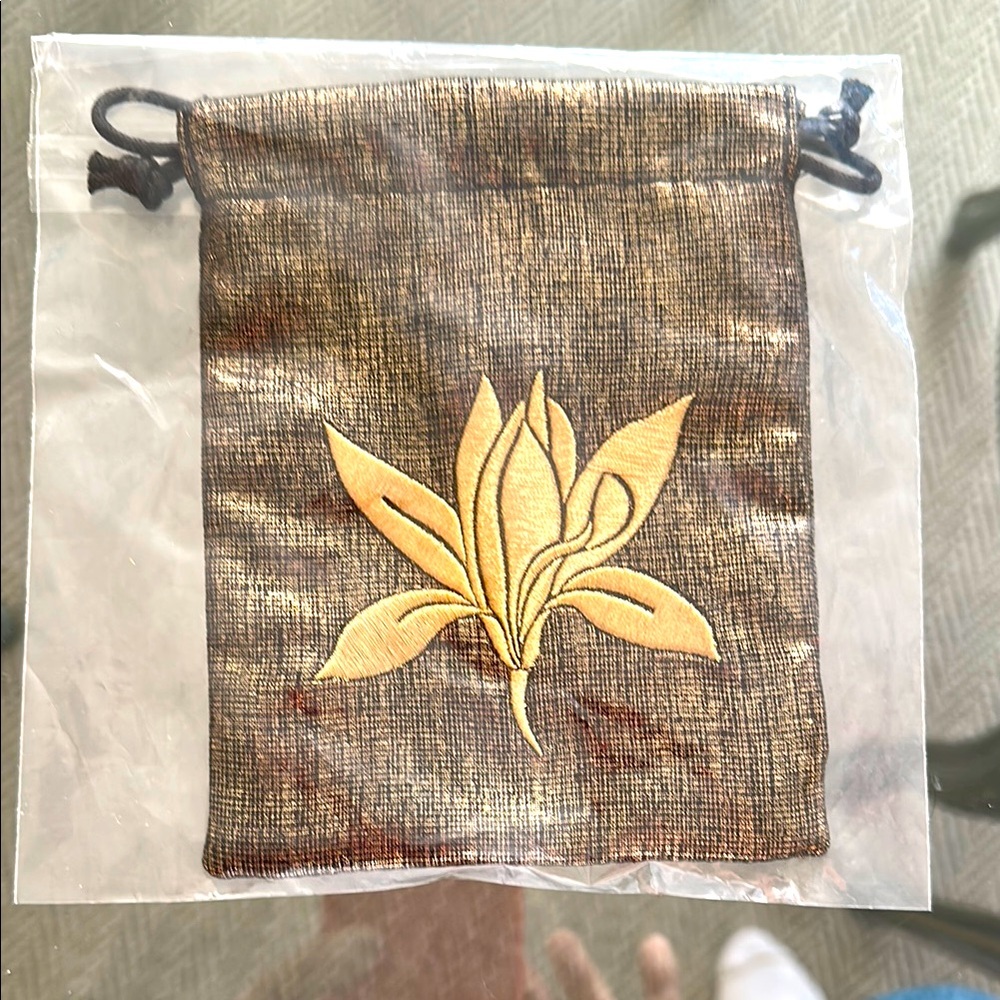 🩷Free with purchase Chanel beauty gift  Brown and Gold Drawstring Pouch